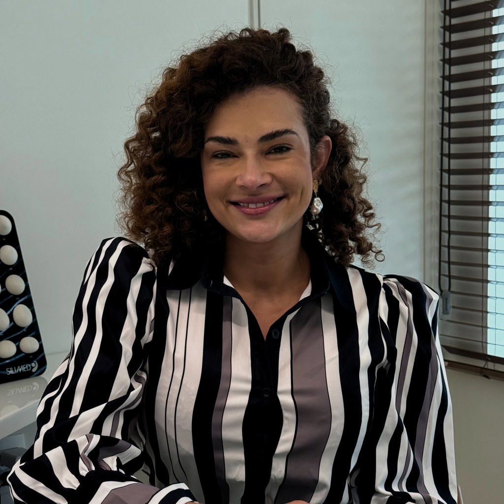 Dra. Manuela Bandeira